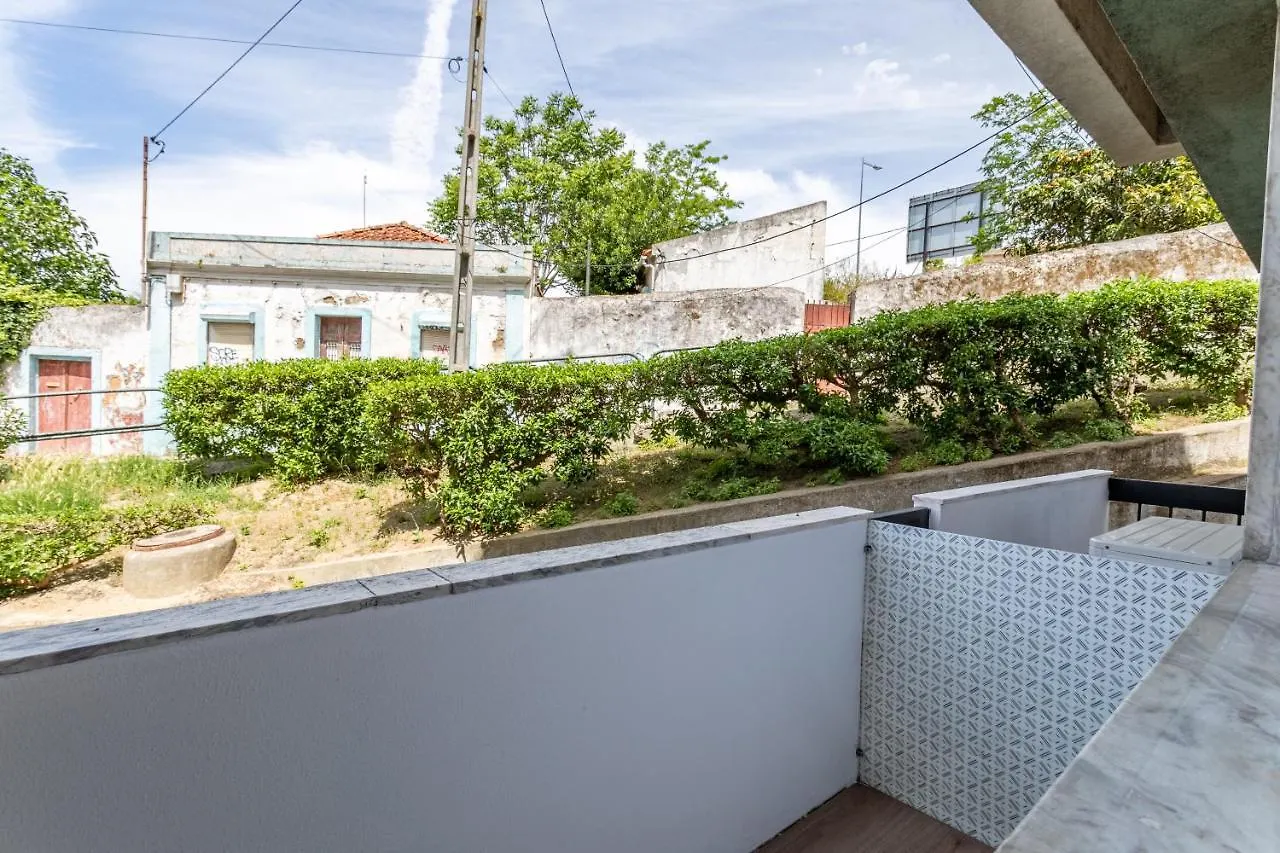 Guest house Real Home Sacavem