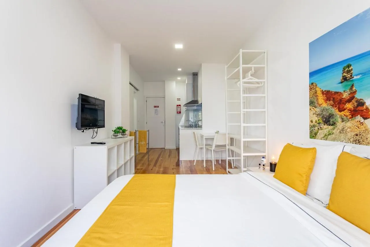 Real Home Sacavem 0*,  Portugal
