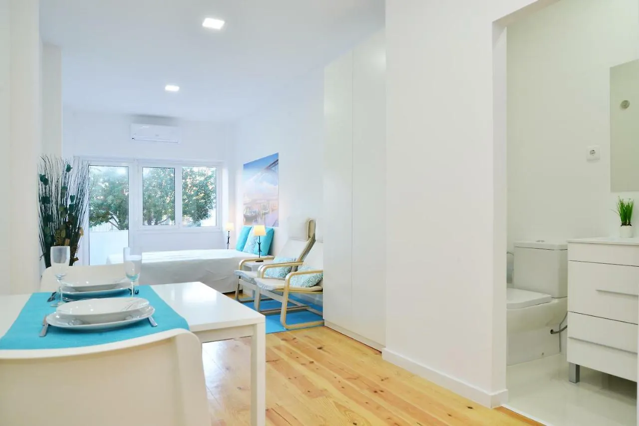 Guest house Real Home Sacavem Portugal
